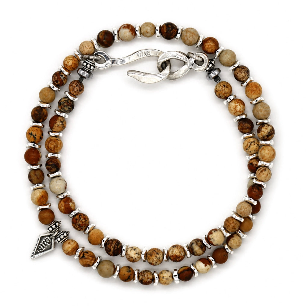Bracelet homme haut de gamme Hebi Sand - Double tour en jaspe paysage naturel aux nuances de sable et de brun, avec détails en argent 925 - OJIN